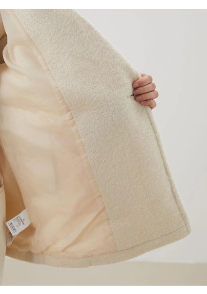 Lcw Kruvaze Yaka Oversize Kadın Kaşe Kaban (W5) fırsatları