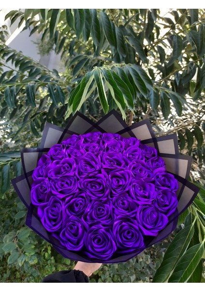 30 Lu LED Işıklı Solmayan Gül Buketi Mor Gül Dışı Siyah