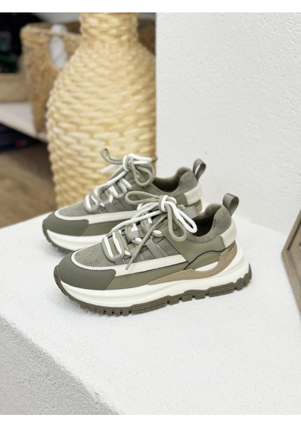 25K331 Içi Polar 6cm Kalın Taban Sneaker Spor Ayakkabı