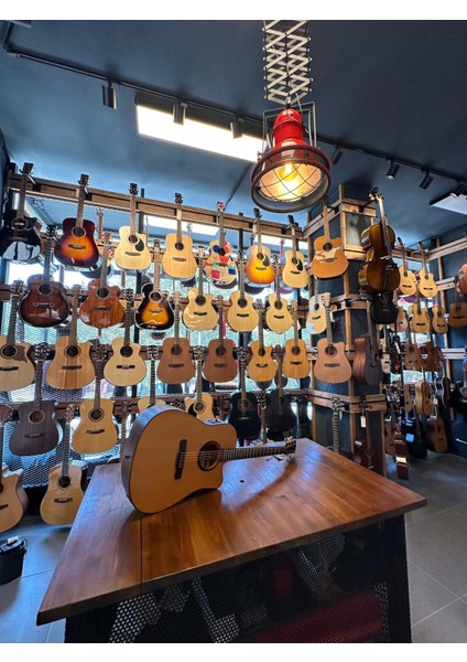 C-18D-CES Elektro Akustik Gitar