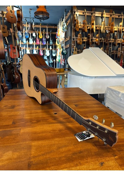 C-18D-CES Elektro Akustik Gitar