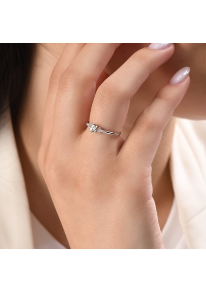 0.27 Karat Pırlanta Safir Yüzük, Gerçek Pırlanta, Sertifikalı Mücevher fiyatları