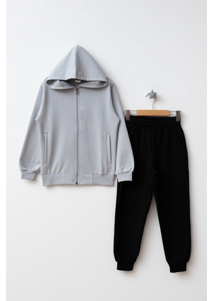 Kapüşonlu Fermuarlı Çift Cepli Unisex Eşofman Takımı modelleri