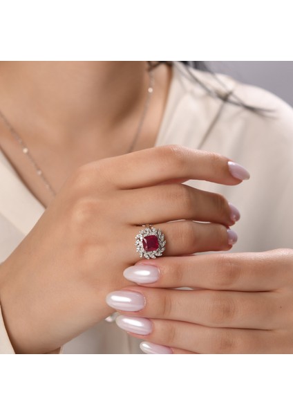 4.10 Karat Pırlanta Yakut Yüzük, Gerçek Pırlanta, Sertifikalı Mücevher modelleri