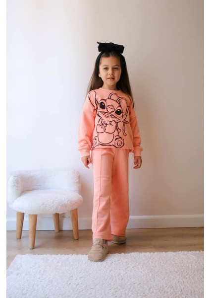 Stitch Detaylı 3 Ip Şardonsuz Kız Çocuk Kışlık Eşofman Takımı modelleri