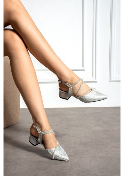 Elegance Kadın Taş Detaylı Bilekten Bağlamalı Kalın Topuklu Abiye Ayakkabı modelleri