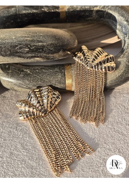 - Oyster Chain Kadın Küpe