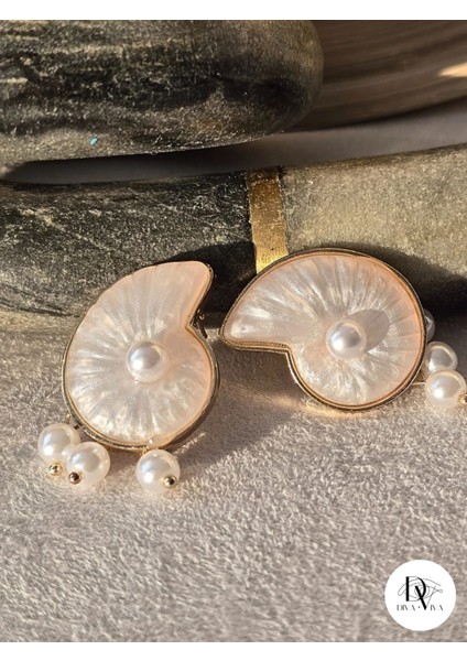 - Pearl Shell Sallantılı Küpe modelleri