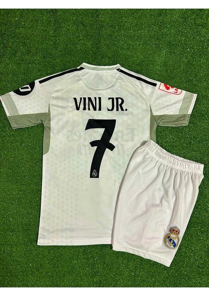 Real Madrid 2025/26 Yeni Sezon Vini Jr Iç Saha Çocuk Forması 2'li Set modelleri