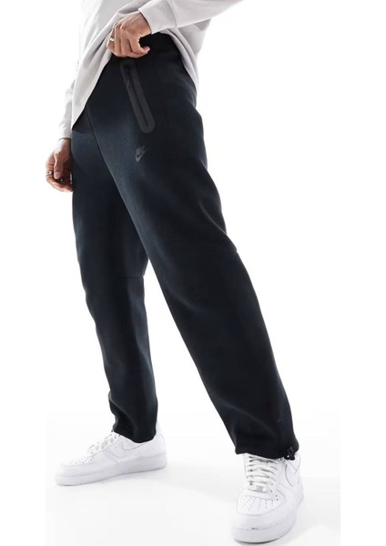 Tech Fleece Open Hem Joggers Erkek Bol ve Uzun Kesim Lastik Ipli Paça Eşofman Altı Siyah fiyatları
