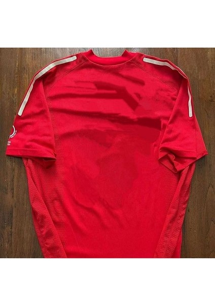 Türkiye 2002 Dünya Kupası Isimsiz Efsane Nostalji Forması fırsatları