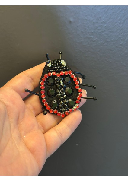 Boncuk Işleme Uğur Böceği Yaka Iğnesi Broş 8x5 cm fırsatları