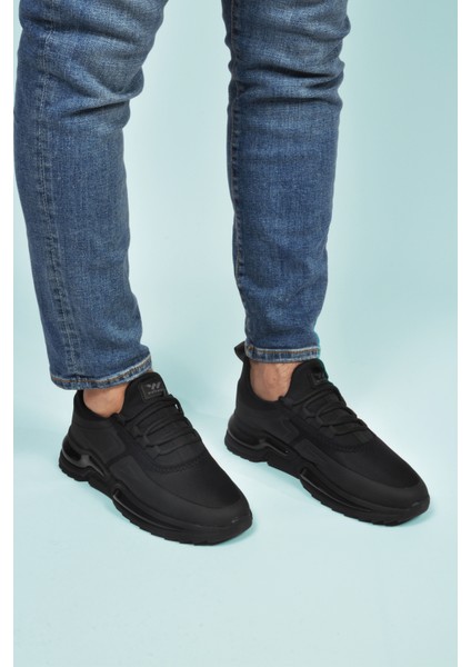Siyah Bağcıklı Hafif Esnek Erkek Spor Ayakkabı Than 836 M