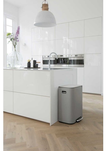 Bo Mıneral Concrete Grey Pedallı Çöp Kutusu 60L fiyatları