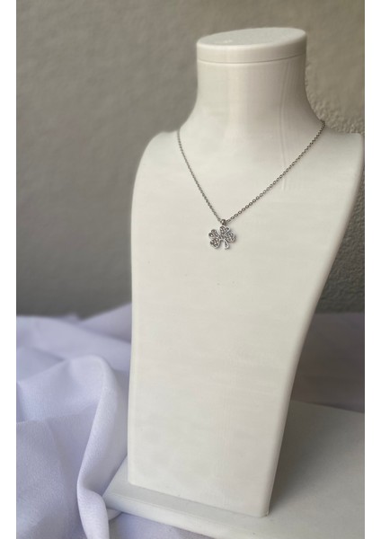 Çelik 4 yapraklı Yonca Gümüş Kolye modelleri
