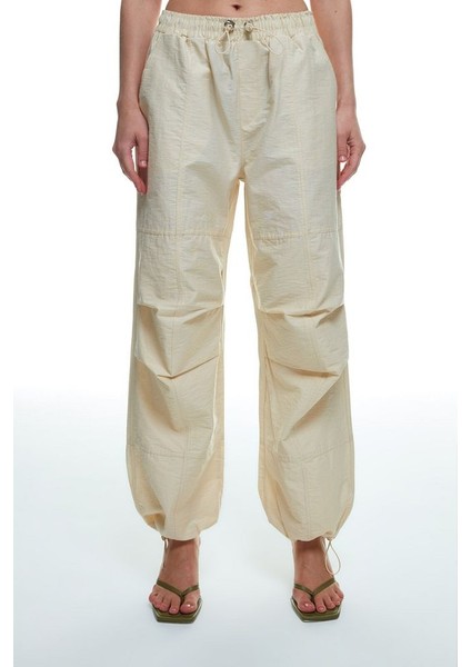 Paça ve Bel Büzgü Lastikli Pantolon - Bej modelleri