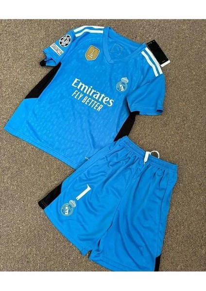 R.e.a.l M.a.d.r.i.d 2022/23 Sezonu Thibaut Courtois Kaleci Çocuk Forması fırsatları