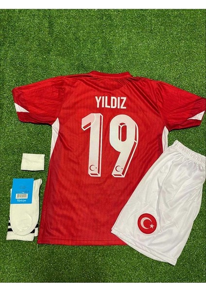 Türkiye Euro 2024 Kenan Yıldız Iç Saha Çocuk Forması 4'lü Set (Red)