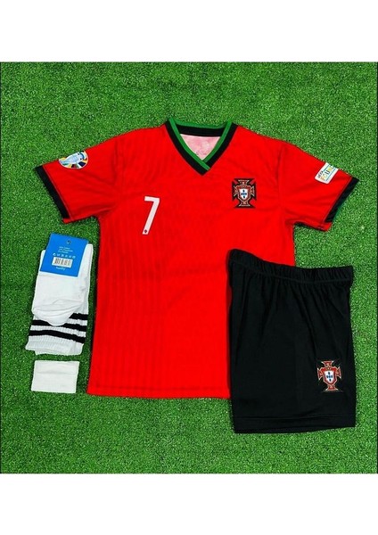 Portekiz Ronaldo Kırmızı Yeni Sezon Çocuk Iç Saha Forması 4 Parça fiyatları