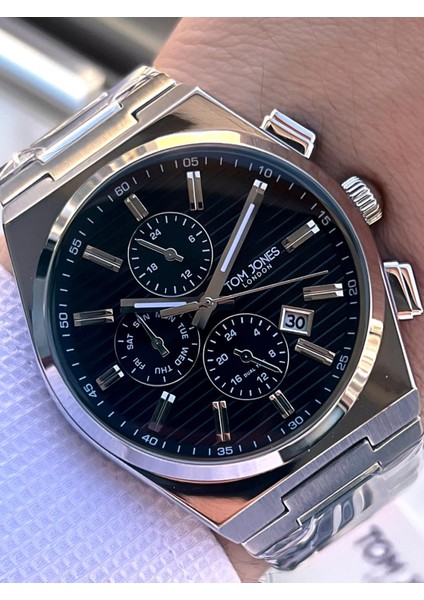 3 Atm Suya Dayanıklı Çelik Kordon (Kararmaz Renk Atmaz) Erkek Kol Saati VS.BLKT.0561