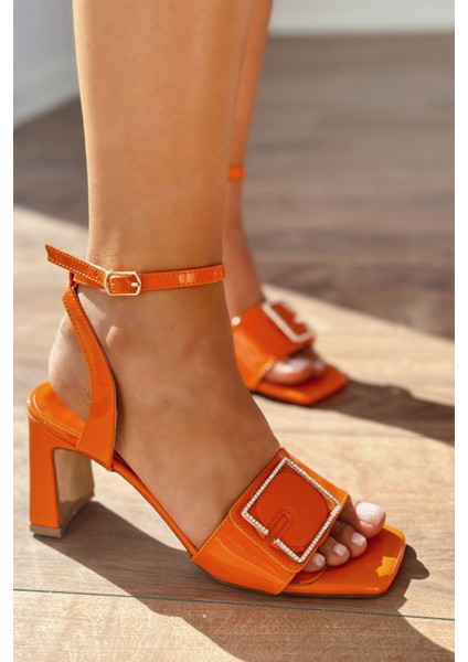 Rossy Rugan Toka Detaylı Topuklu Ayakkabı Turuncu