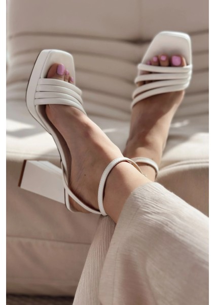 Arode Mat Deri Platform Topuklu Ayakkabı Beyaz modelleri