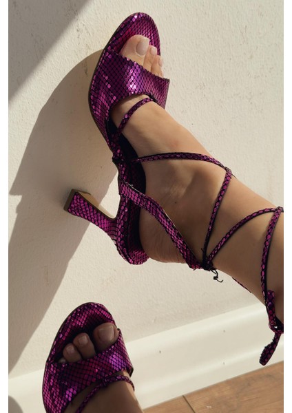 Savin Parlak Deri Desenli Topuklu Ayakkabı Fuşya modelleri