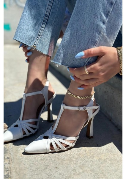 Sonedra Rugan Çapraz Bant Detaylı Stiletto Beyaz modelleri