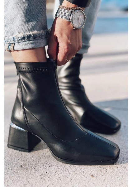 Daviyo Mat Deri Streç Kadın Bot Siyah modelleri