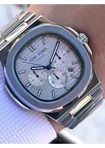 3 Atm Suya Dayanıklı Çelik Kordon (Kararmaz Renk Atmaz) Erkek Kol Saati VS.BLKT.0565