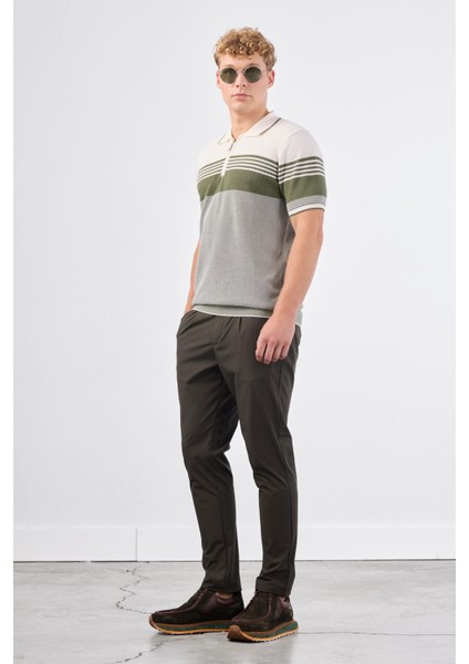 Haki Çizgili Desen Fermuarlı Polo Yaka Kısa Kollu Slim Fit Erkek Triko fırsatları