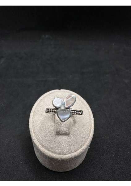 Sedefli Üçlü Model Ithal Kadın Gümüş Yüzük