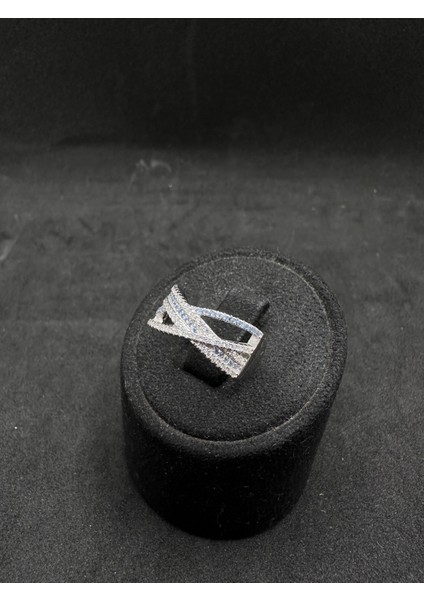 Mavi Taşlı Sarmal Ithal Kadın Gümüş Yüzük modelleri