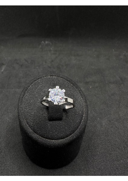 Altı Tırnaklı Sarmal Tektaş Ithal Kadın Gümüş Yüzük