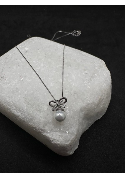 Inci Sallantılı Fiyonk Ithal Kadın Gümüş Kolye
