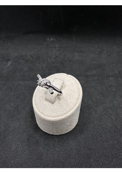 Taşlı Düğüm Model Ithal Kadın Gümüş Yüzük modelleri
