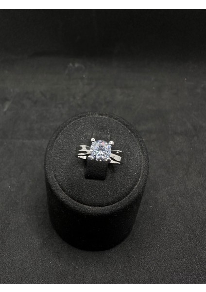 Geniş Kenarlı Tektaş Ithal Kadın Gümüş Yüzük modelleri