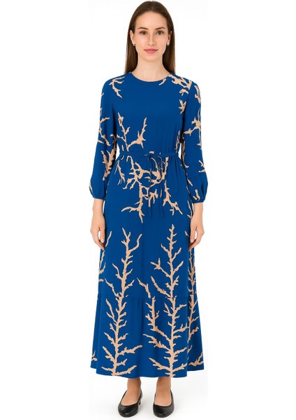 Lacivert Desen Üzerine Işlenmiş Kahve Şık Elbise