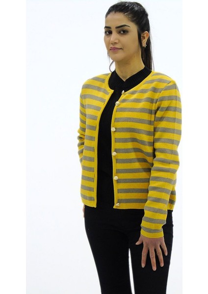 Renkli Çizgili Triko Kısa Hırka fırsatları