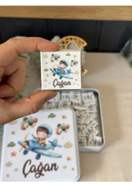 Isimli Yeni Doğan Bebek Mevlid Hediyelik Hoş Geldin Çikolatası-Metal Kutu-Pilotlu Toplam 50 Adet fiyatları