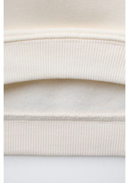 Kız Çocuk Pamuklu Ekru Kalp Aplikeli Sweatshirt ve Leopar Desenli Flare Tayt Takım fırsatları