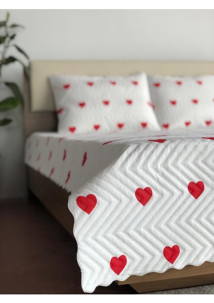 Kalpli Çift Kişilik 3 Parça Yatak Örtüsü Seti - 200X240 cm (Pvc Çantalı) fırsatları