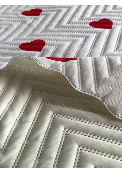 Kalpli Çift Kişilik 3 Parça Yatak Örtüsü Seti - 200X240 cm (Pvc Çantalı)