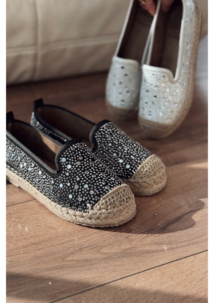 Jorelis Süet Parlak Taş Detaylı Espadril Loafer Siyah fırsatları