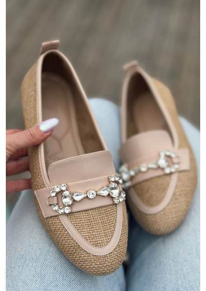 Pore Hasır Taş Detaylı Kadın Loafer Bej modelleri