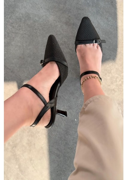 Rensowa Hasır Siyah Toka Detaylı Stiletto