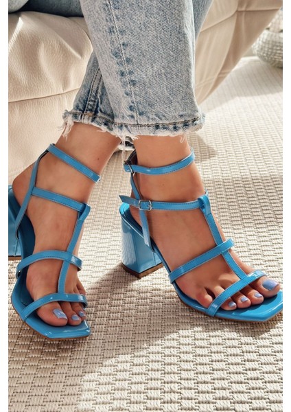 Corent Rugan Yüksek Topuklu Ayakkabı Mavi fiyatları