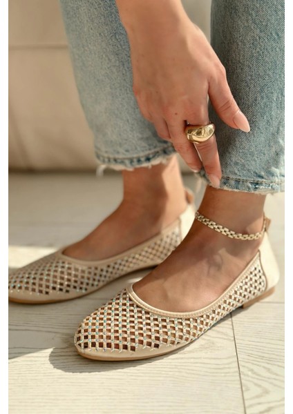 Ronetta Saten Taş Detaylı Babet Nude fiyatları