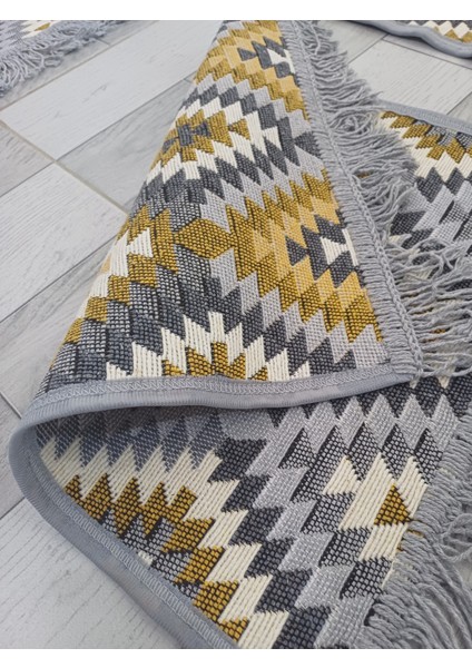 Oto Koltuküstü Kilim