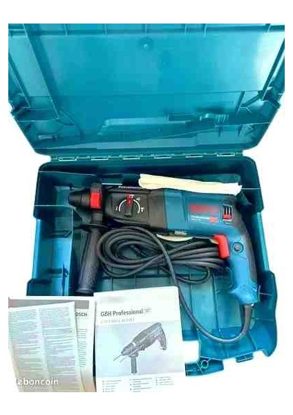 Professional Darbeli Matkap (830 Watt, Değiştirilebilir Mandren Sds-Plus, Darbe Enerjisi: 2,7 J, Çanta Içinde) Kırıcı Delici fırsatları